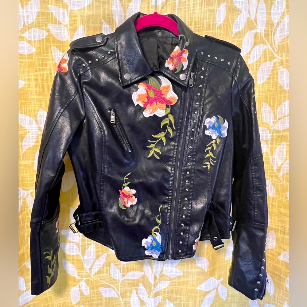 Women’s Floral Embroidered Faux Leather Moto PU Jacket Coat